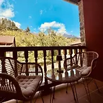 La Chimenea, Valle De