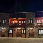 La Chimenea, Valle De *