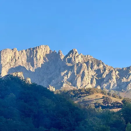 Apartamento Acogedor con Vistas Espectaculares en Liébana, Picos de Europa Camaleño